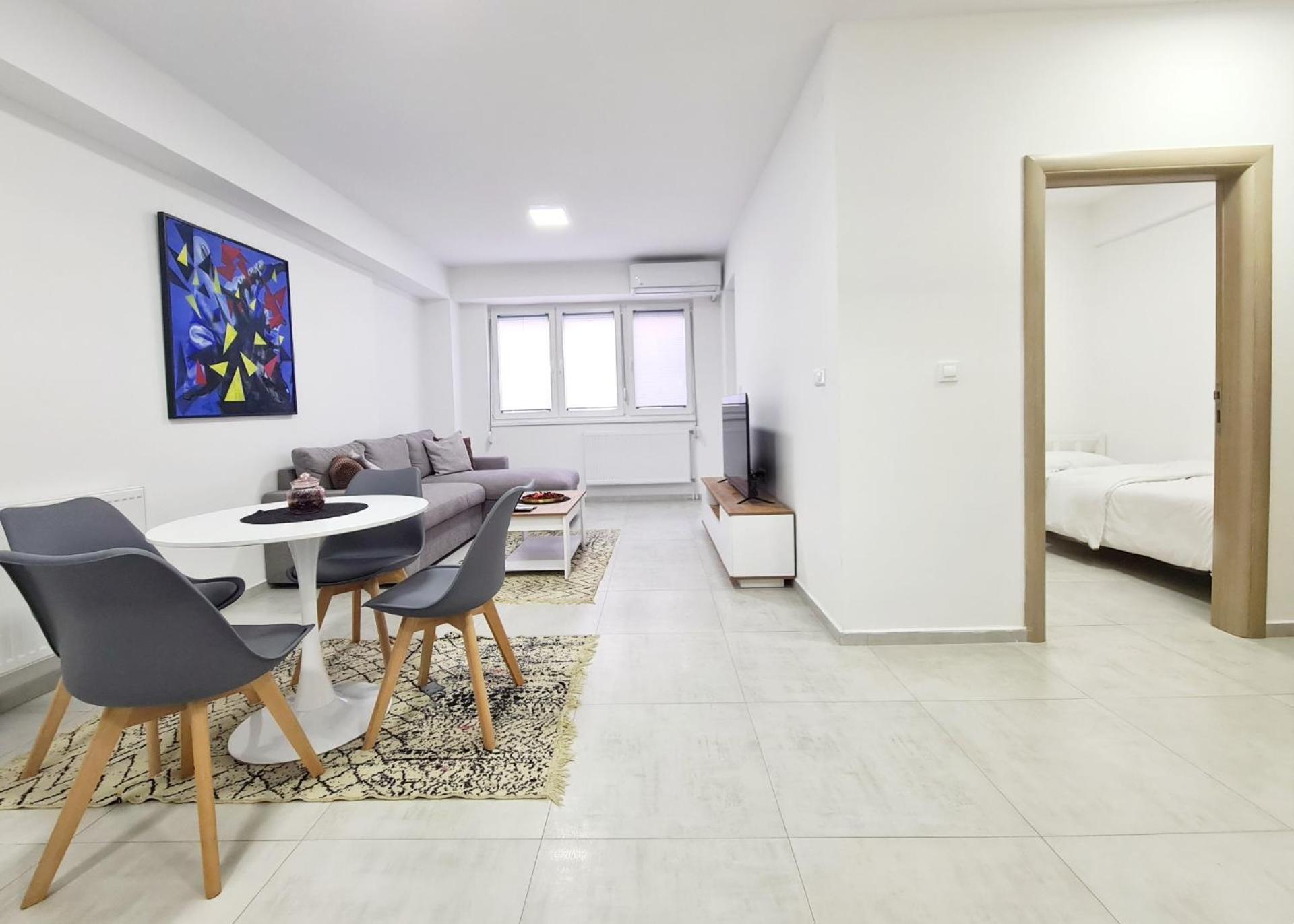 Urban Hostel & Apartments スコピエ エクステリア 写真