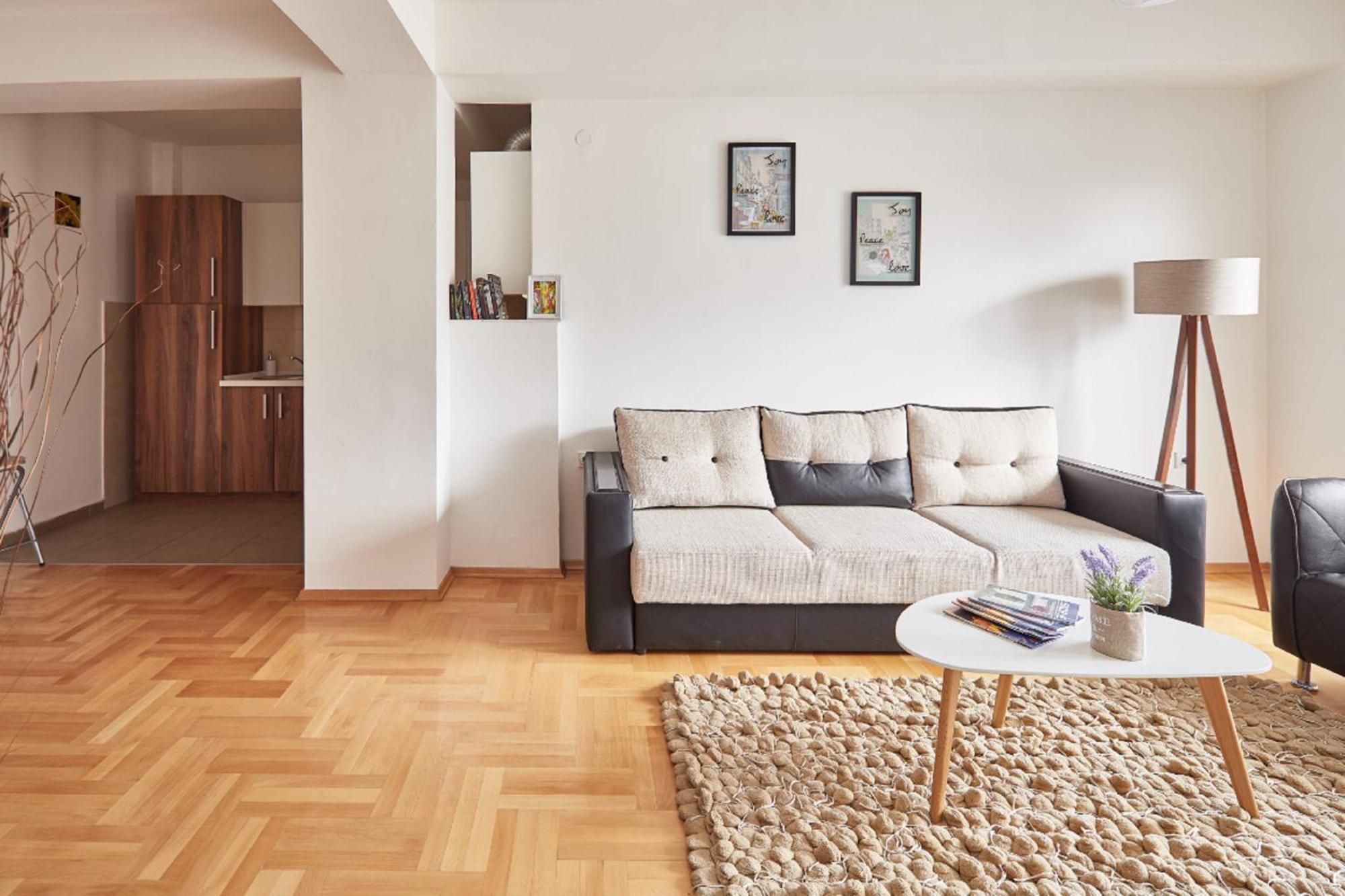 Urban Hostel & Apartments スコピエ エクステリア 写真