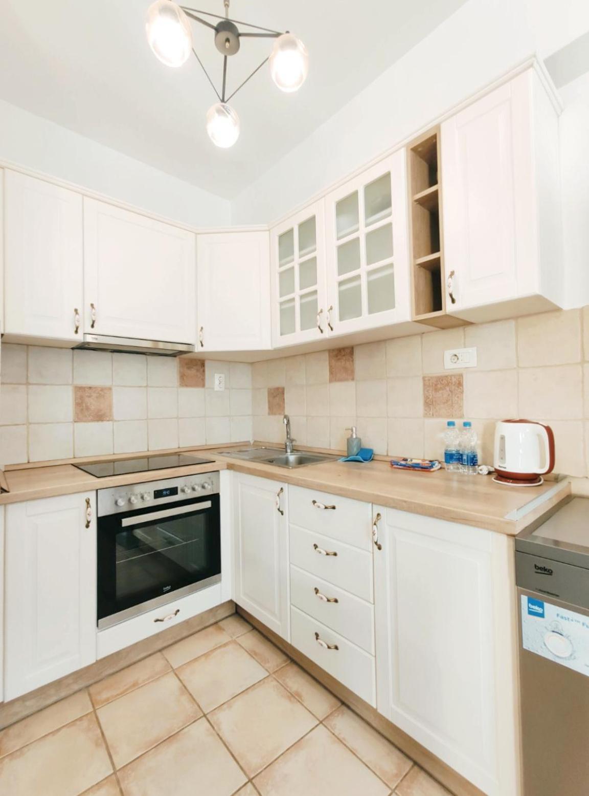 Urban Hostel & Apartments スコピエ 部屋 写真