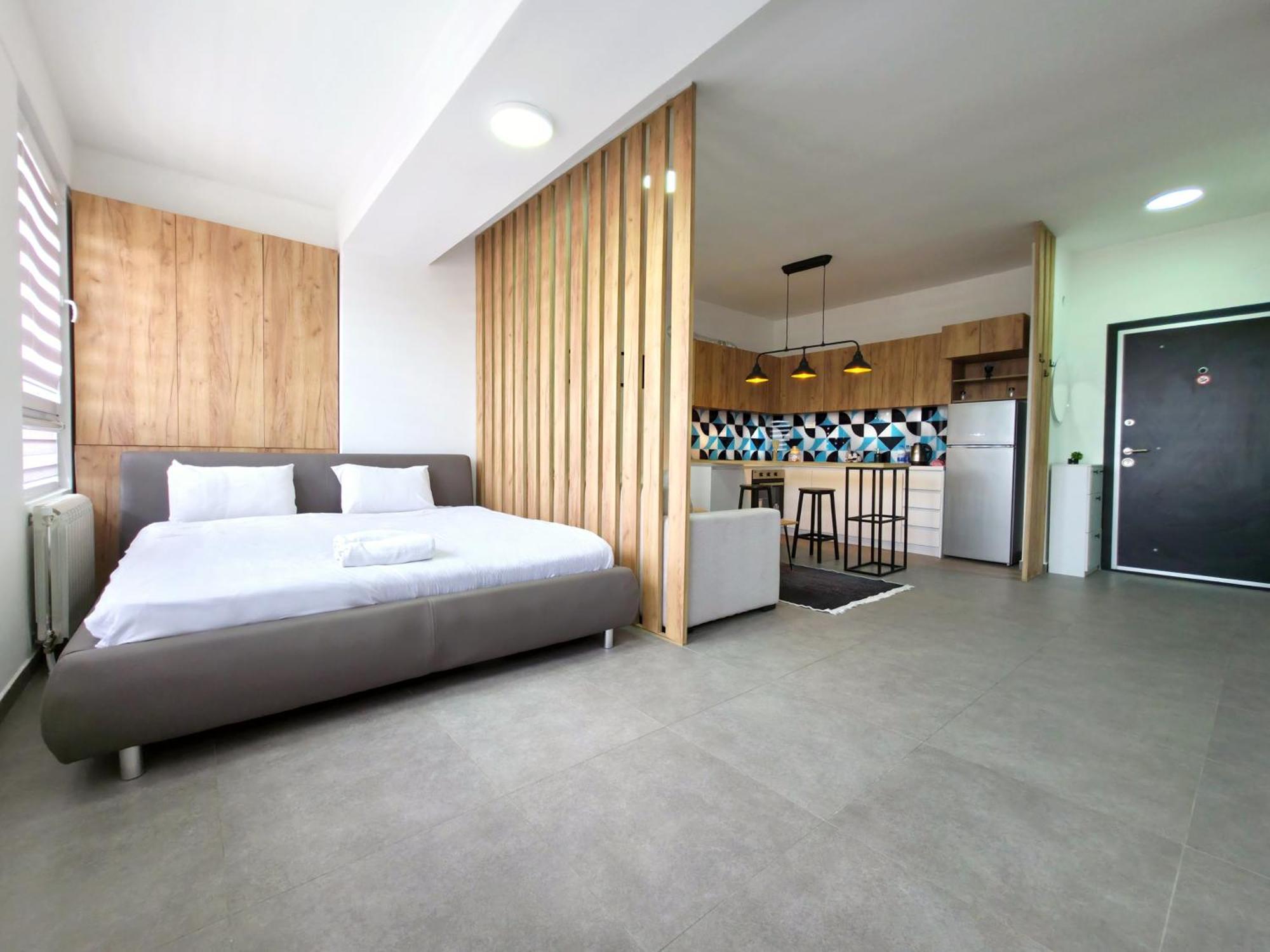 Urban Hostel & Apartments スコピエ エクステリア 写真